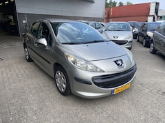 Peugeot 207 - 1.4 VTi Cool 'n Blue