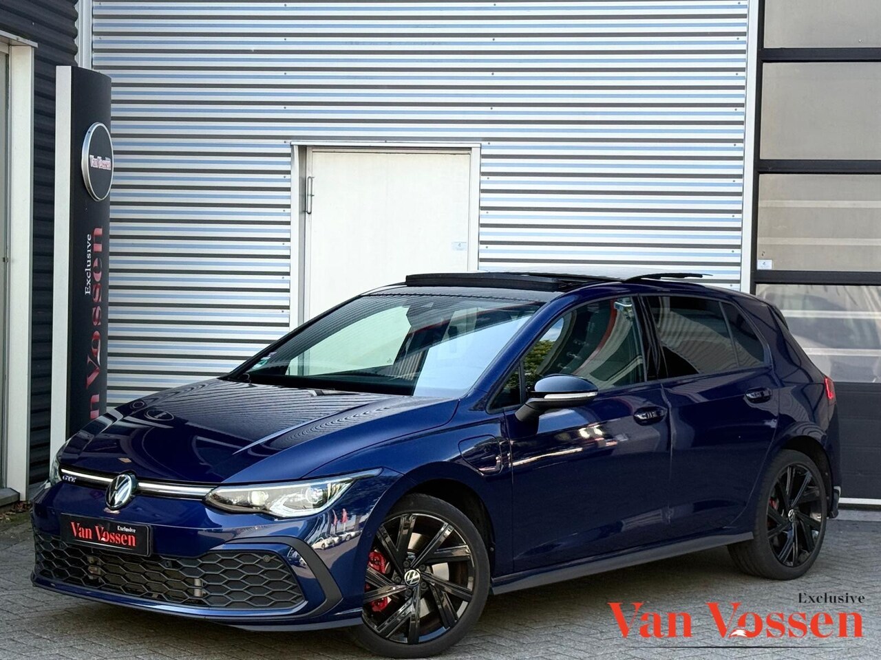 Volkswagen Golf - 1.4 Ehybrid GTE 245PK|Pano|CAMERA|HUD|Trekhaak|KEYLESS|IQ|Navi|Carplay|ACC - AutoWereld.nl