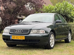 Audi A4 Limousine - 1.6 //APK//NAP