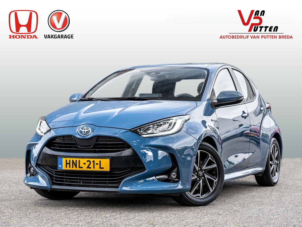 Toyota Yaris - 1.5 Hybrid Business | Automaat | Climate control | Cruise control | Achteruitrijcamera | 1 - AutoWereld.nl
