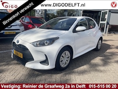 Toyota Yaris - 1.5 Hybrid Active | Apple Carplay & Android Auto | Parkeersensoren | Adap.Cruise Control |
