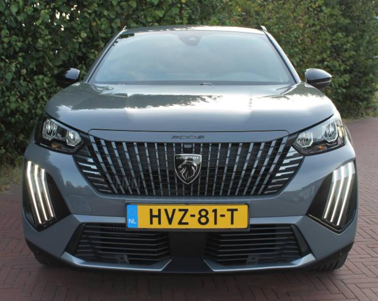 Peugeot 2008 - 1.2 Hybrid 136pk e-DCS6 Allure