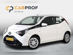 Toyota Aygo - 1.0 VVT-i x-play limited Airco | Camera | Elek. ramen | Park. sensor