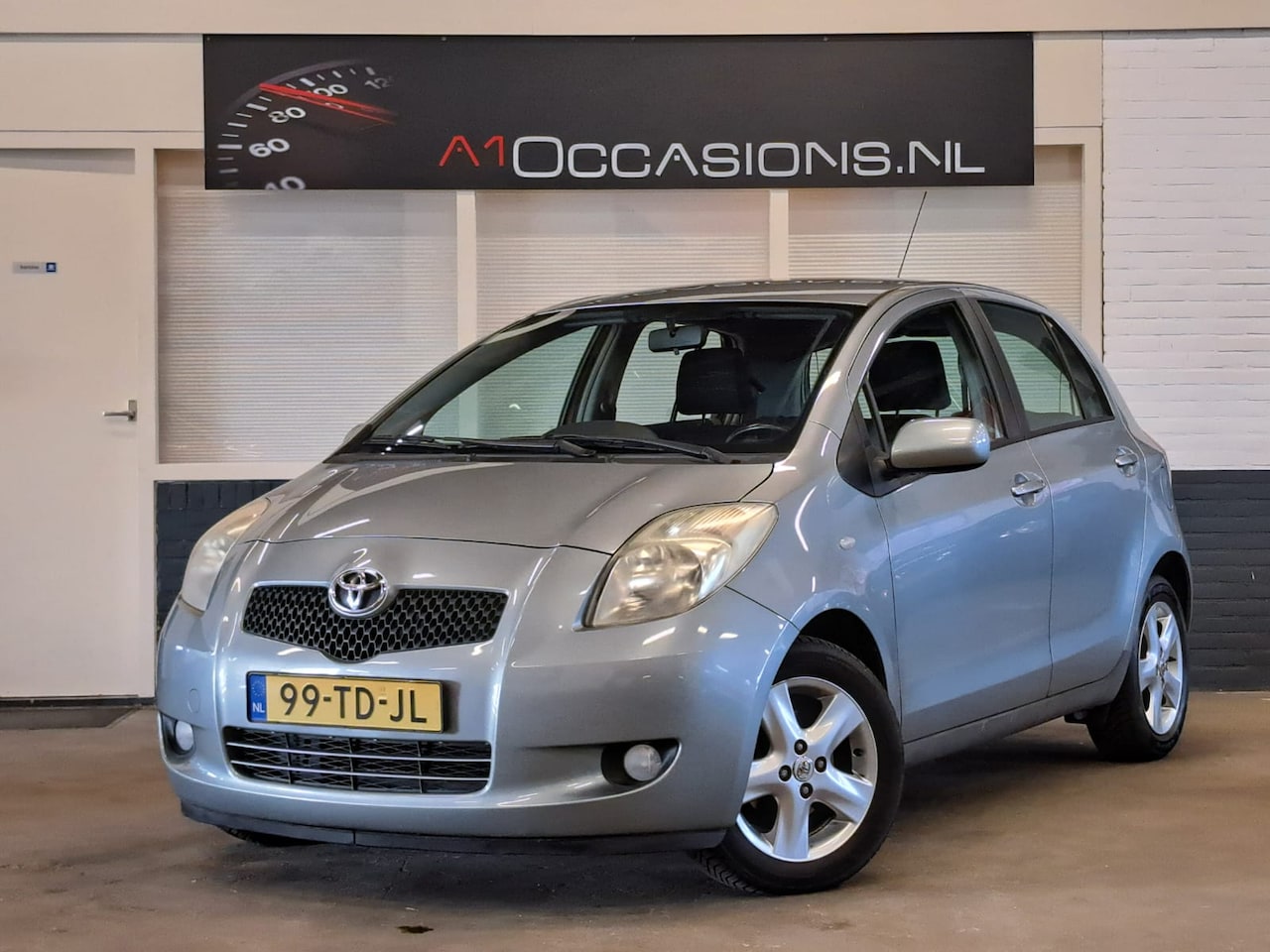 Toyota Yaris - 1.3 VVT-i Luna 1.3 VVTi Luna - AutoWereld.nl