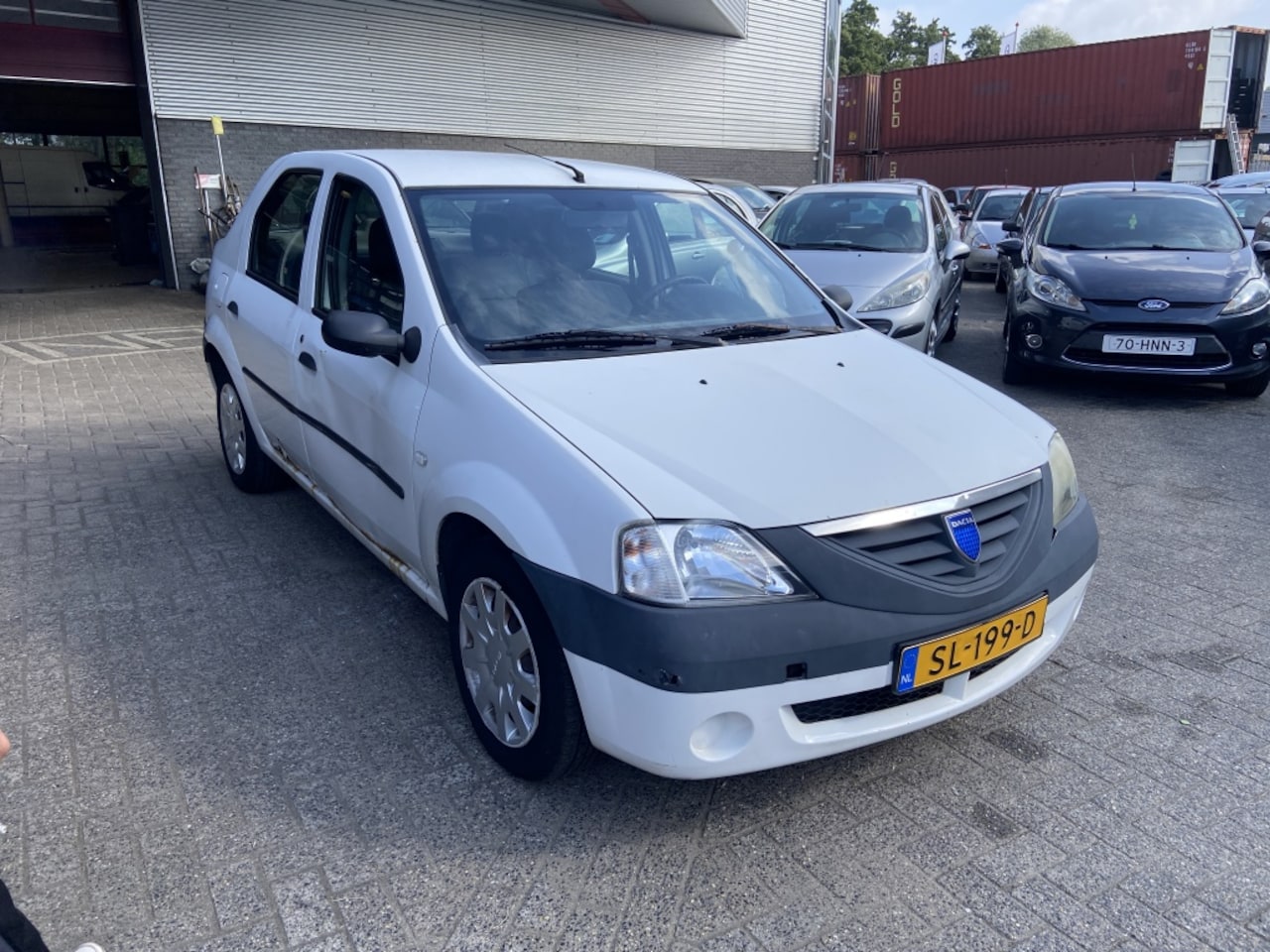 Dacia Logan - 1.5 dCi Ambiance 1.5 dCi Ambiance - AutoWereld.nl