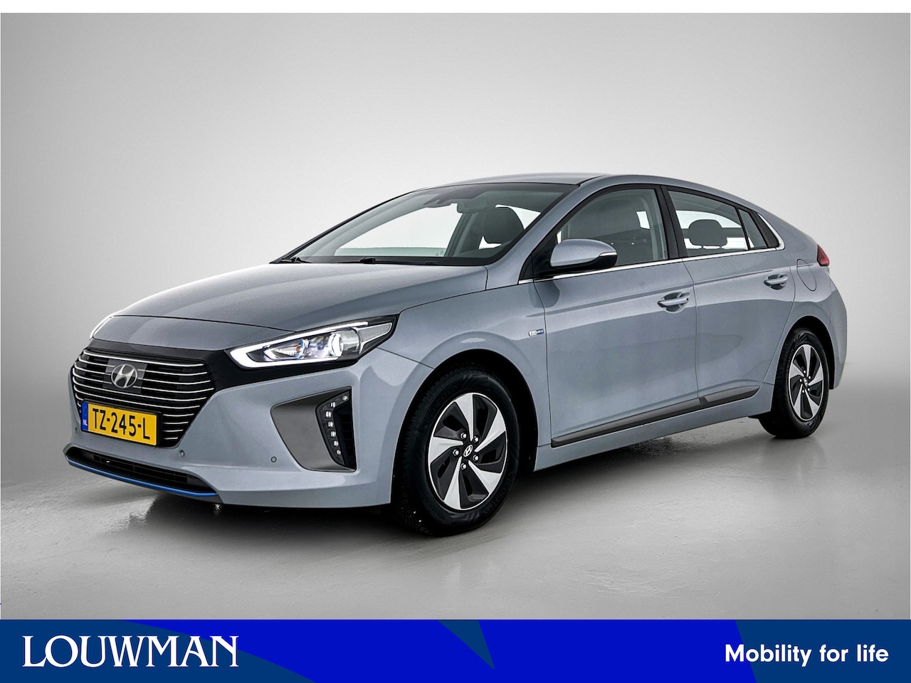 Hyundai IONIQ - 1.6 GDi Comfort | Navigatie | Camera achter | Parkeersensoren | Apple Carplay/Android Auto - AutoWereld.nl