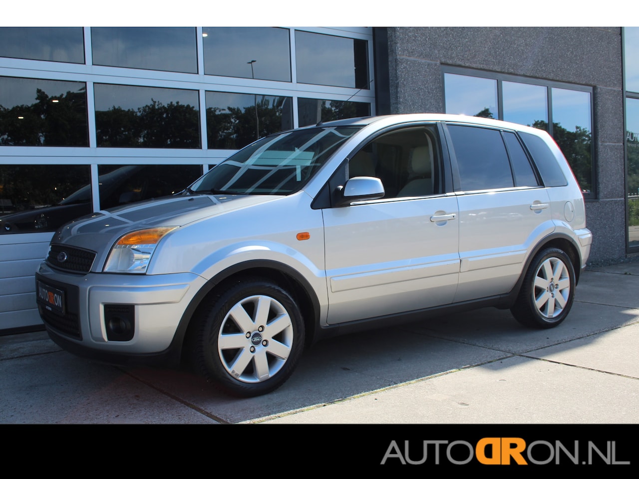 Ford Fusion - 1.6-16V 101 Pk Futura + Airco / LM / Trekhaak - AutoWereld.nl