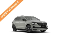 Skoda Karoq - 1.5 TSI ACT Sportline Business | Trekhaak | 360 Camera | Verlengde Garantie |
