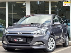 Hyundai i20 - 100pk Cruise/Camera/Navi/Bluetooth/Airco