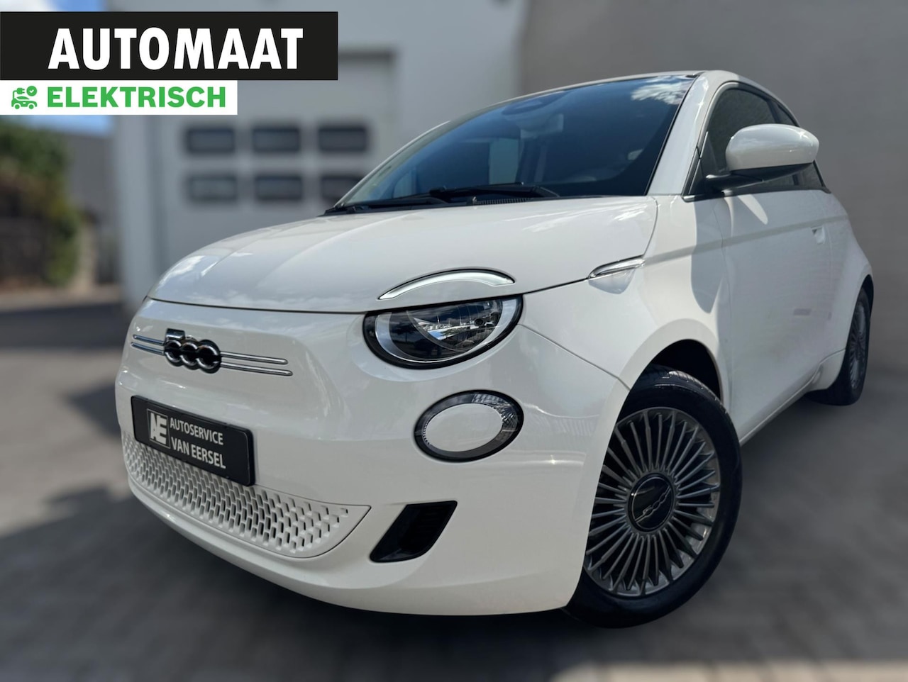 Fiat 500 - Icon 42 kWh PDC / CARPLAY / NAVIGATIE / 2x LAADKABELS / CRUISE CONTROL / LMV / WEINIG KM'S - AutoWereld.nl