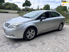 Toyota Avensis - 1.8 VVTi Dynamic Business Special
