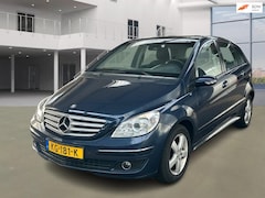 Mercedes-Benz B-klasse - 170 AUTOMAAT PANO NAVI PSENSOR