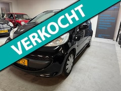 Peugeot 107 - 1.0-12V XR