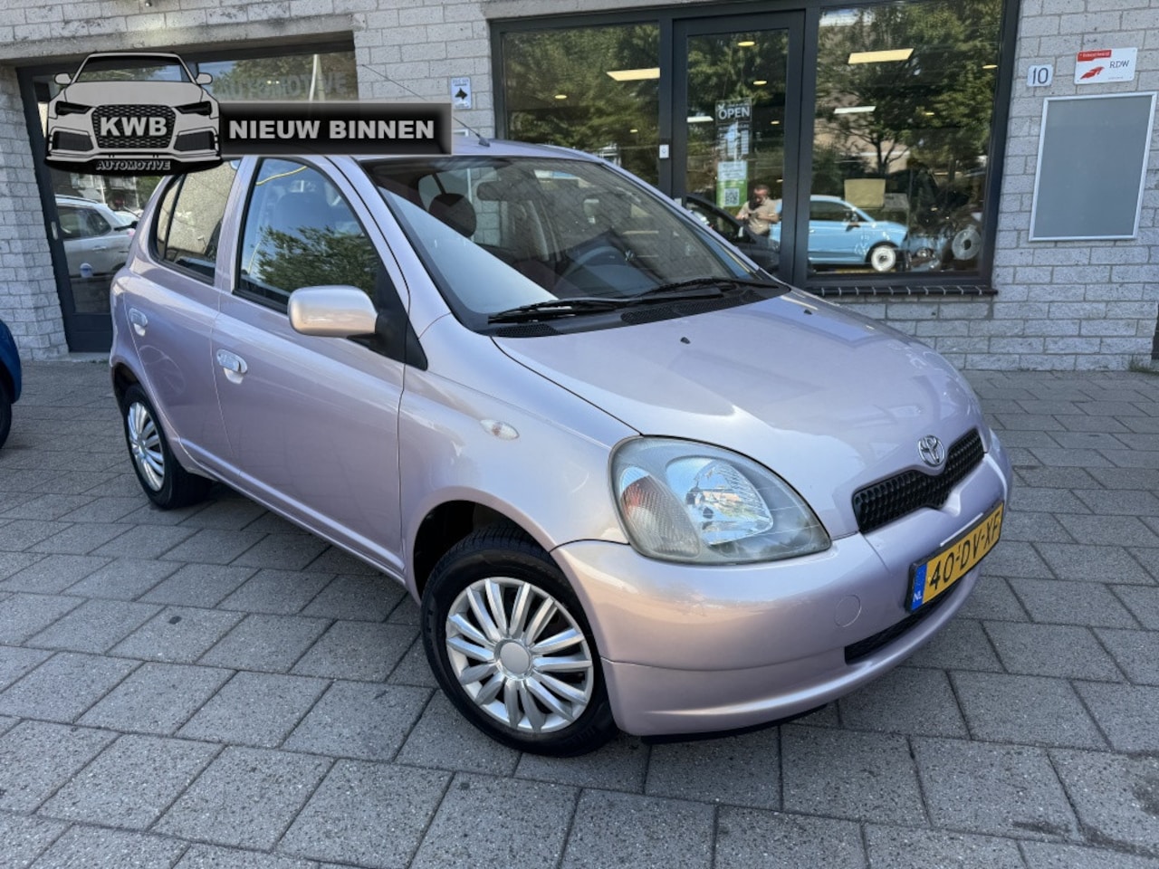 Toyota Yaris - 1.0-16V VVT-i Terra 5Deurs Nieuwe apk - AutoWereld.nl