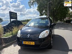Renault Twingo - 1.2 Authentique AIRCO, ELEKT PAKKET, BEDIENING OP STUUR, SPORTVELGEN, MET APK