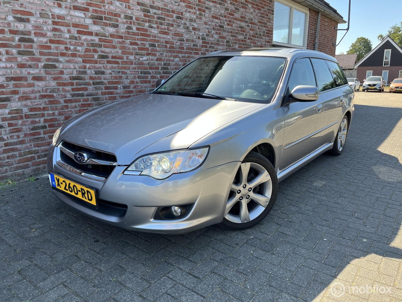 Subaru Legacy Touring Wagon - 2.0R Exclusive Edition 2.0R Exclusive Edition - AutoWereld.nl