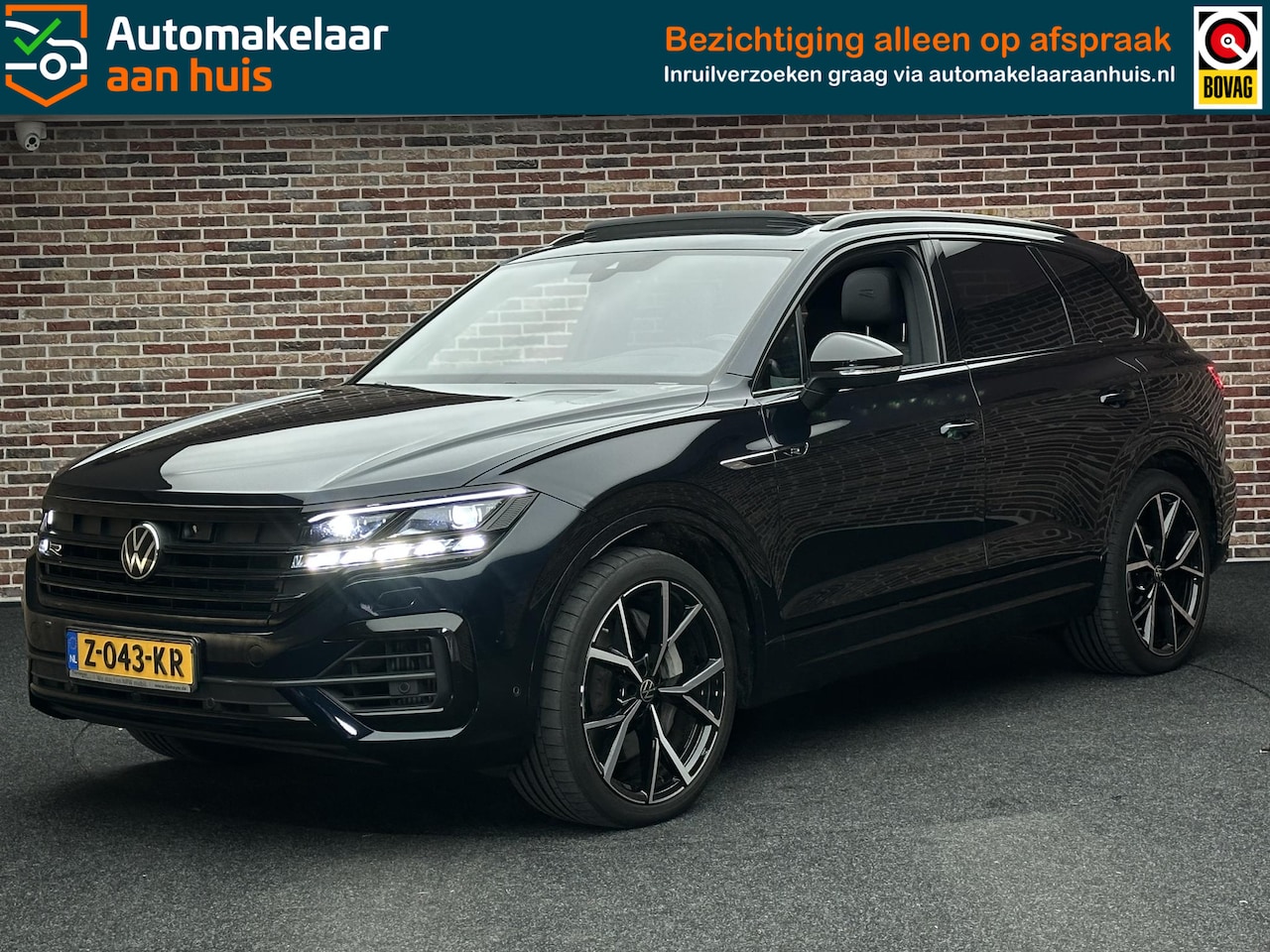 Volkswagen Touareg - 3.0 TSi 4MOTION R HeadUp Panorama Luchtvering Memory Line - AutoWereld.nl