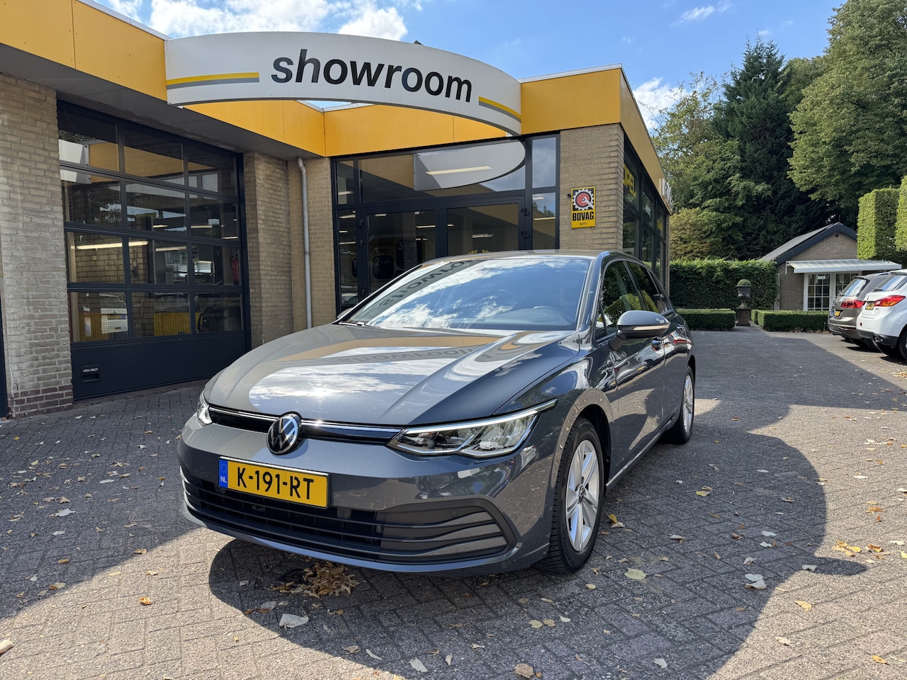 Volkswagen Golf - 1.0 eTSI Life Navi StoelStuurverwarming Carplay - AutoWereld.nl