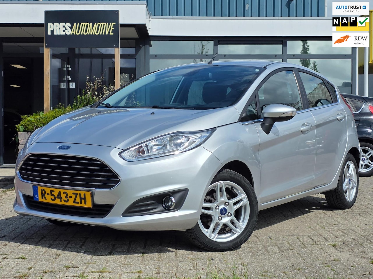Ford Fiesta - 1.0 Titanium |AIRCO|ELEKTRISCHE RAMEN|PDC|LMV - AutoWereld.nl