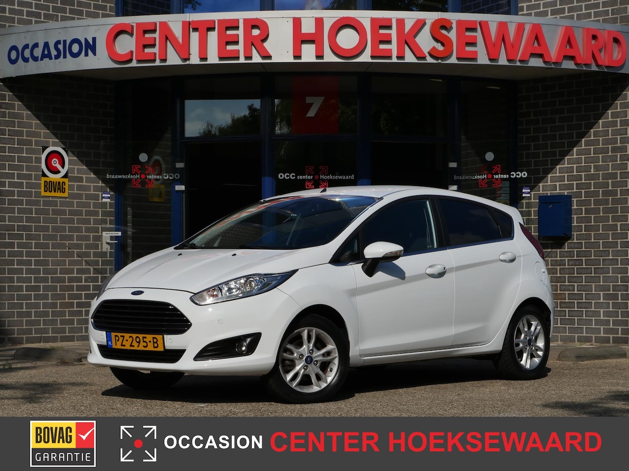 Ford Fiesta - 1.0 80PK 5D S/S Titanium | Privacy | 16 inch LM | 2x PDC | Voorruitverwarming | - AutoWereld.nl