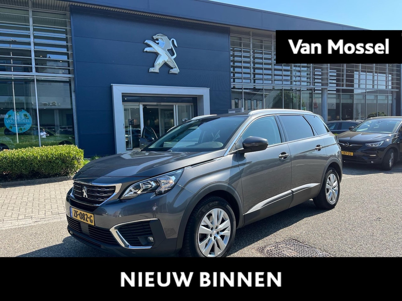 Peugeot 5008 - 1.2 PureTech Blue Lease Executive 1.2 PureTech Blue Lease Executive - AutoWereld.nl