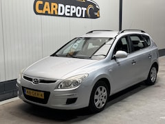 Hyundai i30 CW - 1.6i Active Cool Zeer netjes Airco