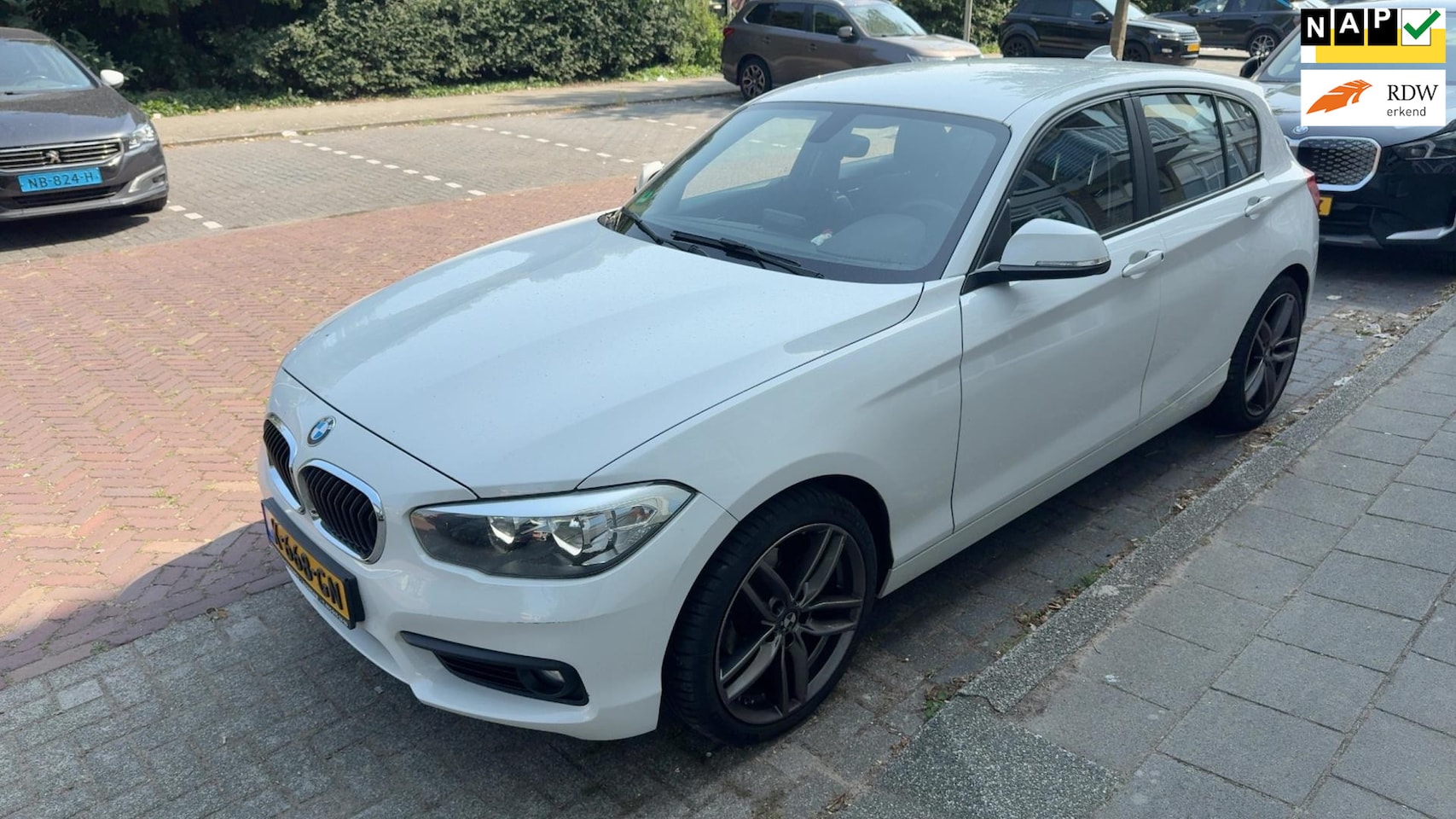 BMW 1-serie - 116i Centennial High Executive Navi 18"LM velgen Mooi! - AutoWereld.nl