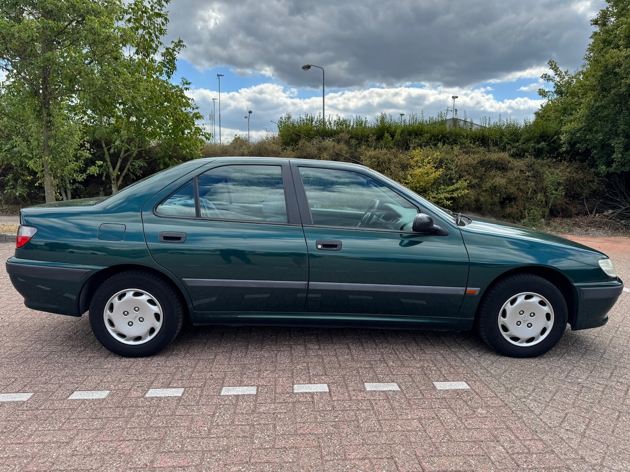 Peugeot 406 - 1.6 SL APK 19-08-2026 - AutoWereld.nl