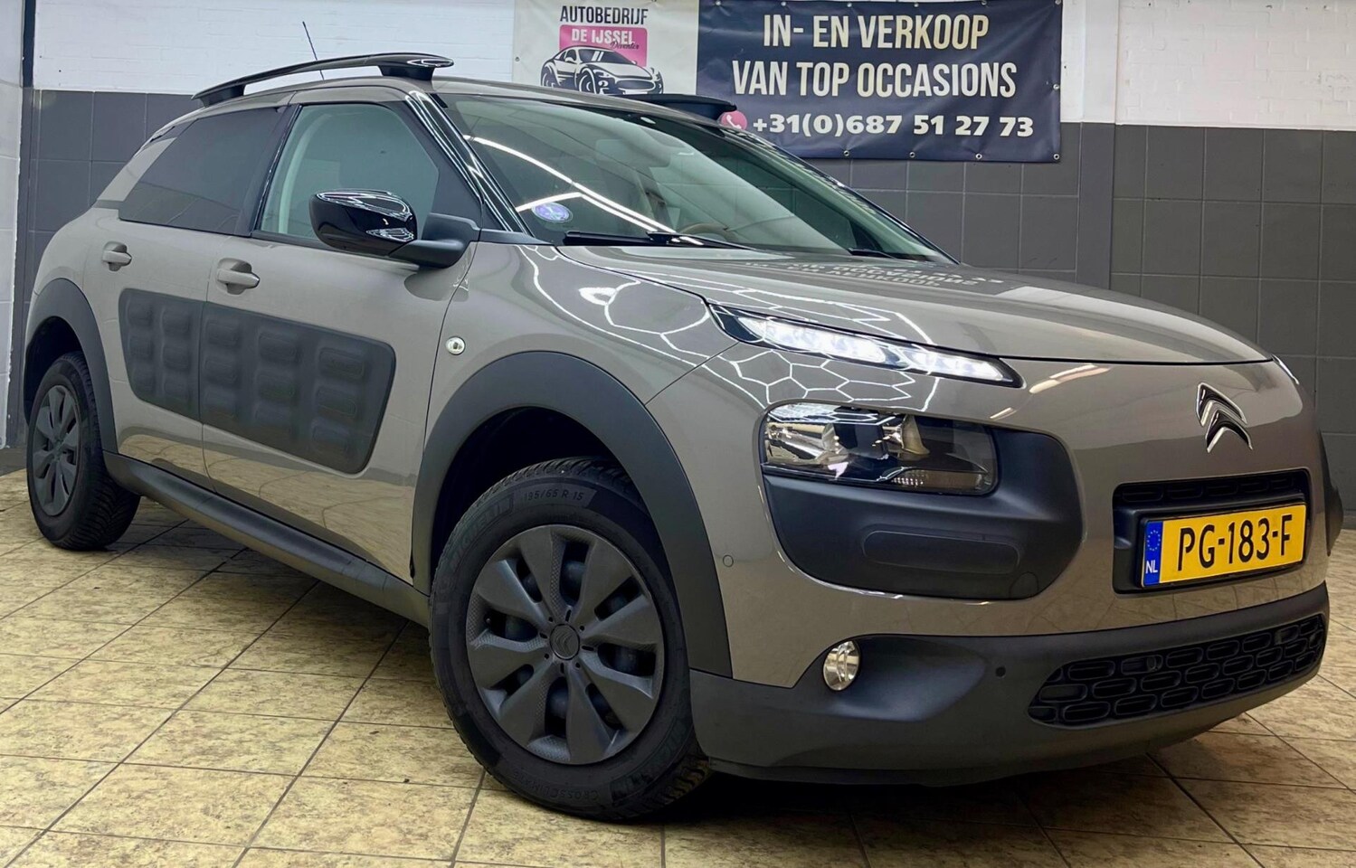 Citroën C4 Cactus - 1.2 Shine/2DE EIG/ GARANTIE - AutoWereld.nl