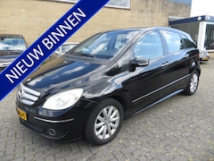 Mercedes-Benz B-klasse - 200 AUTOMAAT-AIRCO-STOELVERW.-GARANTIE