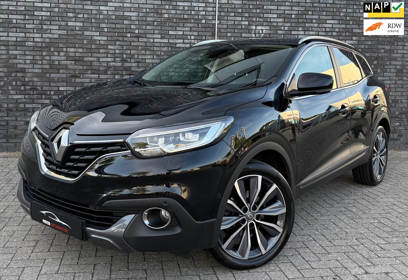 Renault Kadjar - 1.3 TCe Bose 163pk|Camera|1500kg Trekgewicht|Dealer Ondh|Dodehoekassistent|Winter-Pack|Tre - AutoWereld.nl