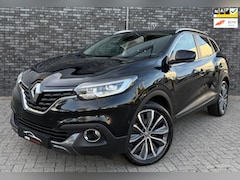 Renault Kadjar - 1.3 TCe Bose 163pk|Camera|1500kg Trekgewicht|Dealer Ondh|Dodehoekassistent|Winter-Pack|Tre