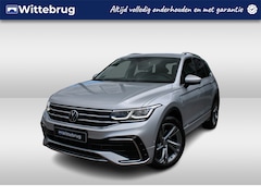 Volkswagen Tiguan - 1.4 TSI eHybrid 245pk R-Line DSG Automaat / Pano dak / Navigatie Pro / LED IQ Matrix / Ron