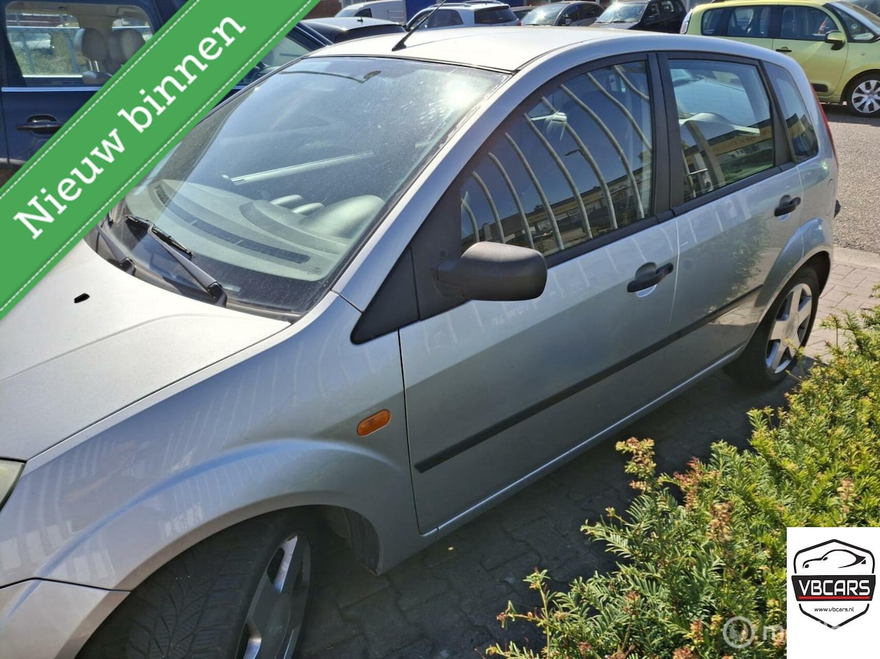 Ford Fiesta - 1.4-16V First Edition 1.4-16V First Edition - AutoWereld.nl