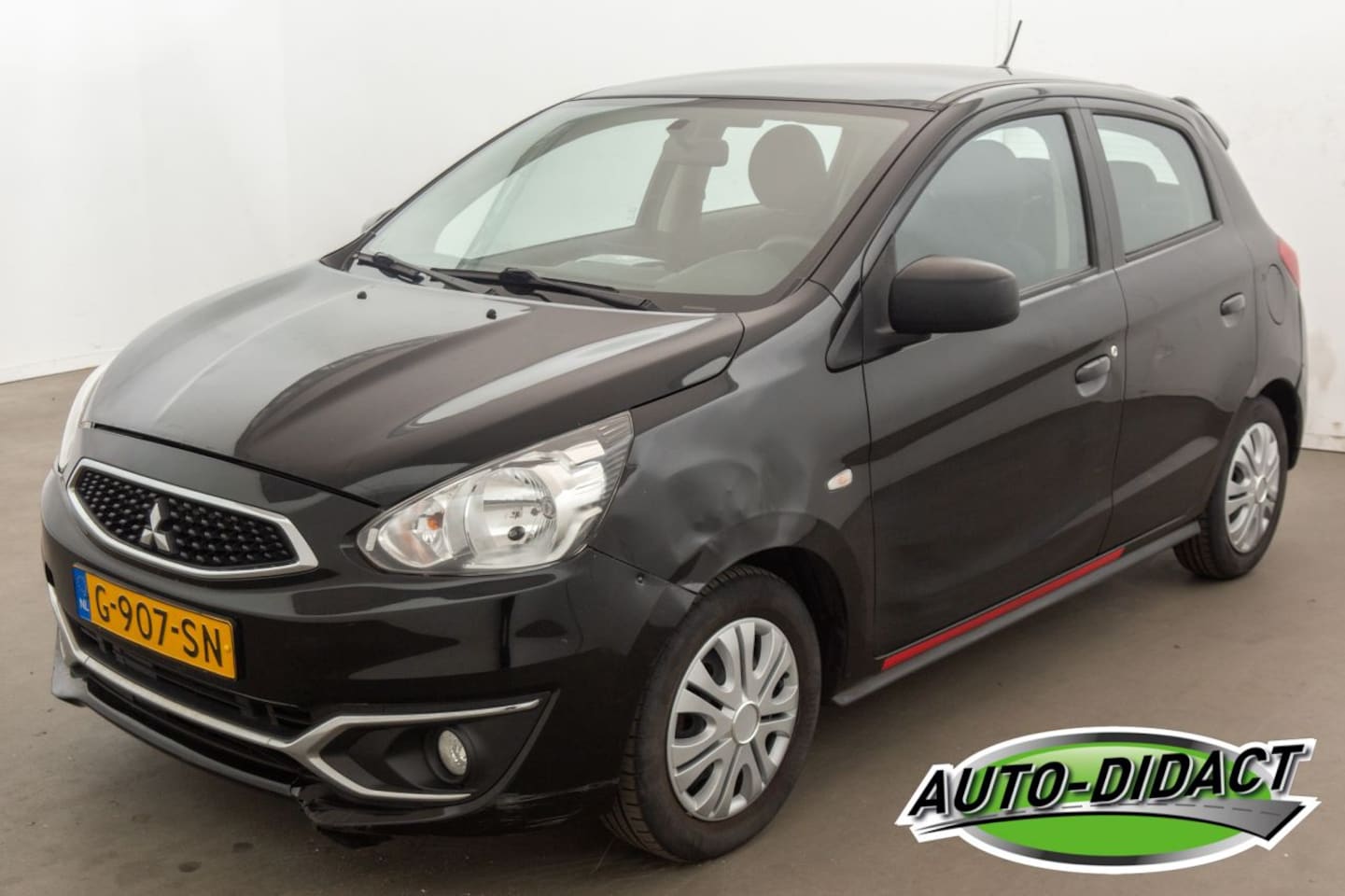 Mitsubishi Space Star - 1.0 Cool+ Airco - AutoWereld.nl