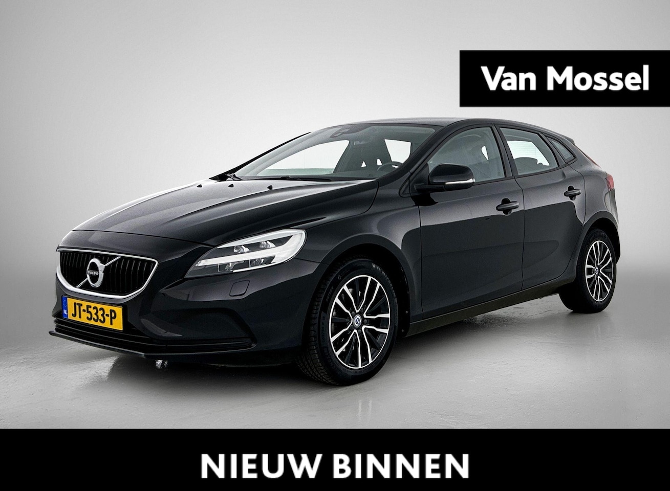 Volvo V40 - 2.0 T2 Momentum | NAVIGATIE | BLUETOOTH | STOELVERWARMING | CRUISE CONTROL | TREKHAAK | - AutoWereld.nl
