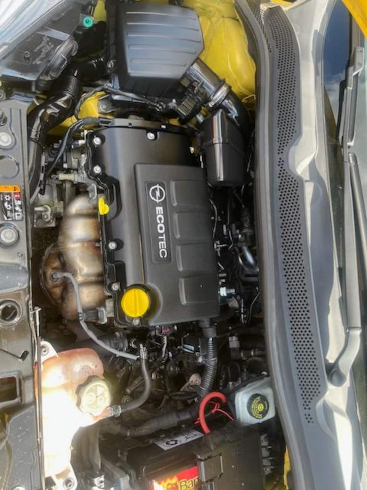 Opel ADAM - 1.4 Slam 1.4 Slam, ECC, 101 PK 1 jaar Bovag garantie