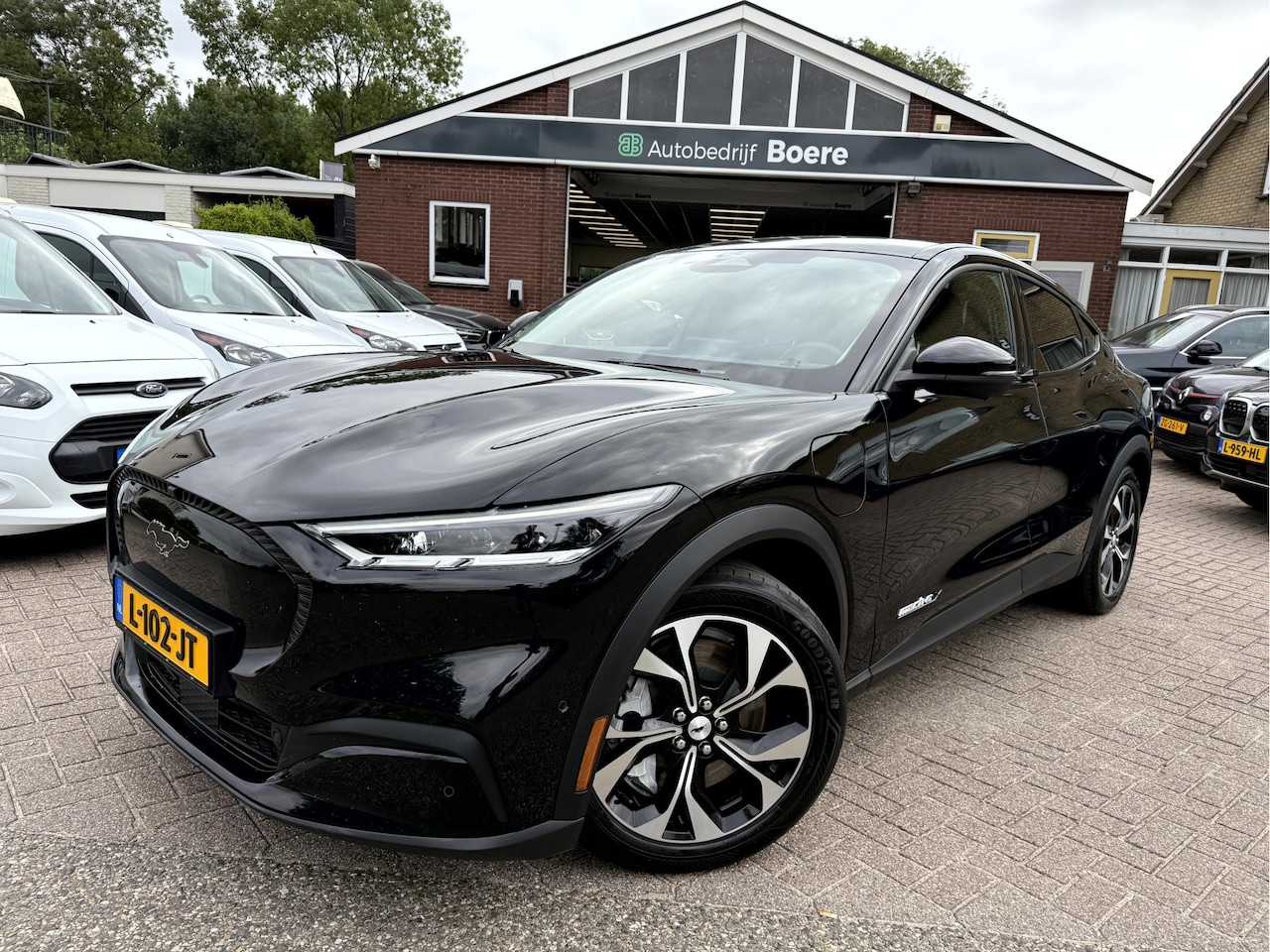 Ford Mustang Mach-E - Extended RWD 98 kWh Trekhaak, 360'Camera, Premium Audio - AutoWereld.nl