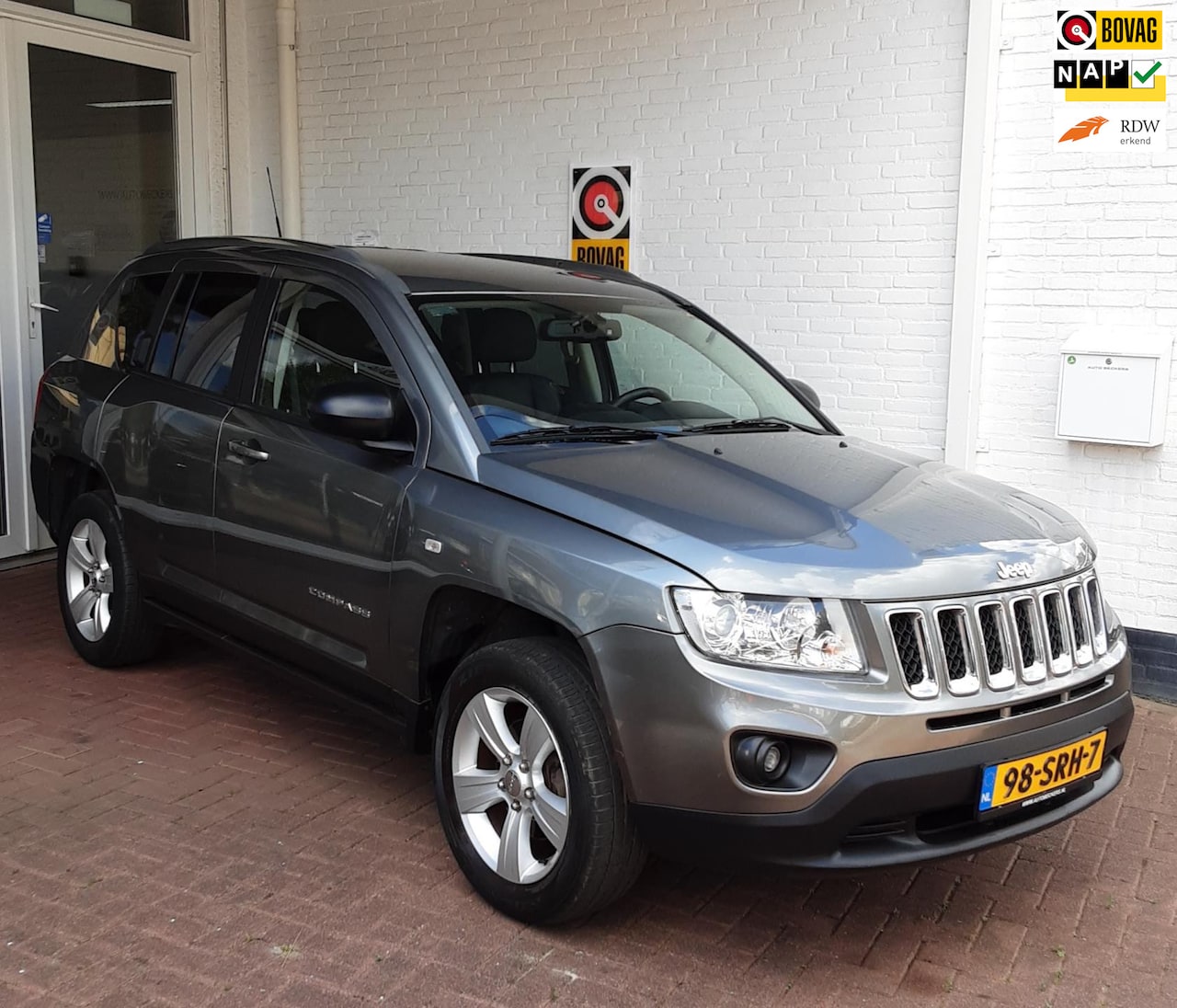 Jeep Compass - 2.4 Sport 4WD 2.4 Sport 4WD - AutoWereld.nl