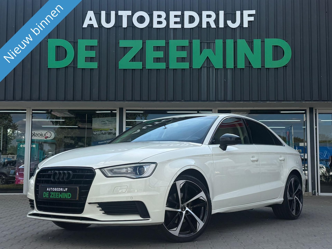 Audi A3 Limousine - 1.4 TFSI CoD Ambition Pro Line S 1.4 TFSI CoD Ambition Pro Line S|Nieuw apk - AutoWereld.nl