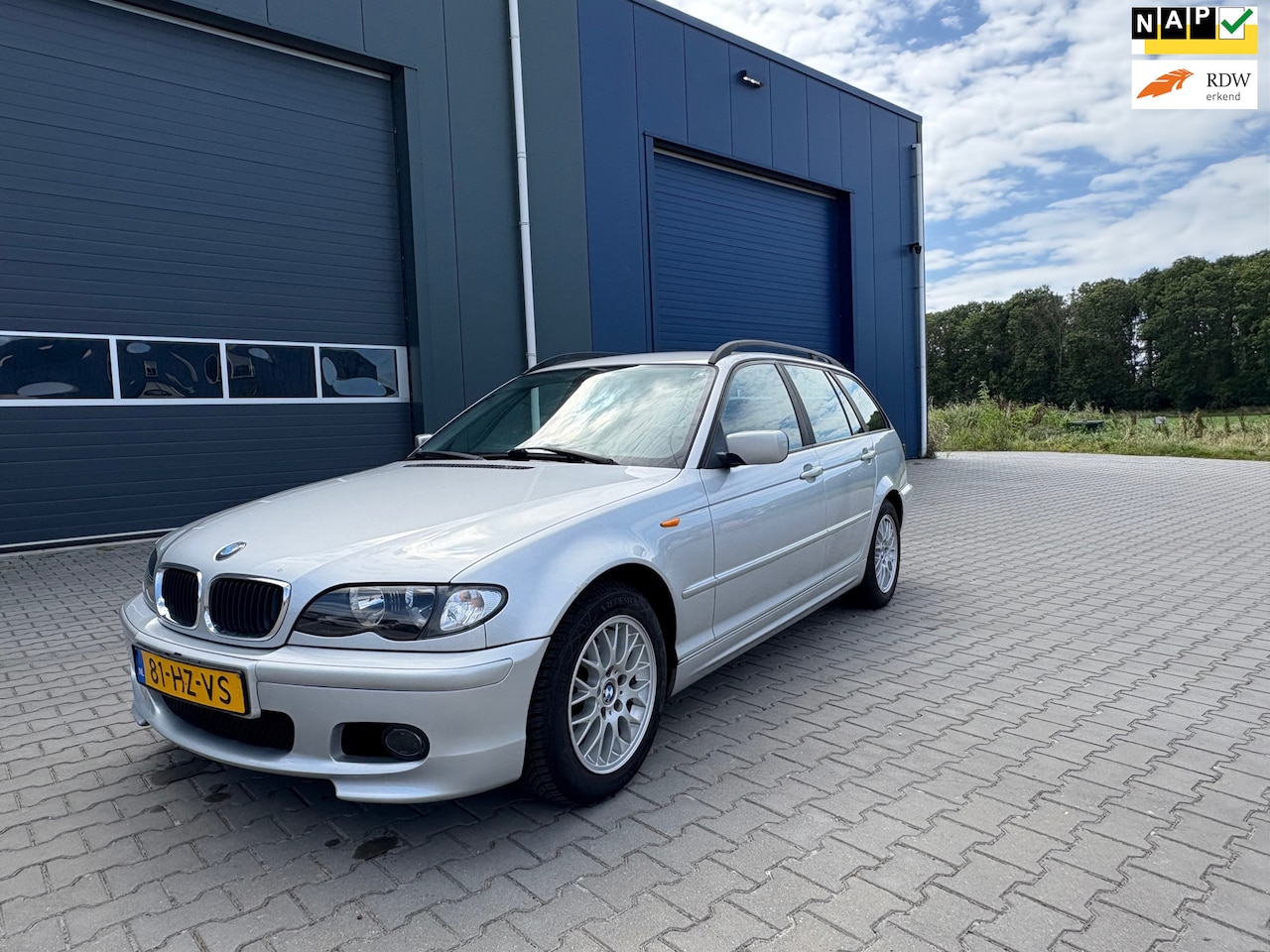 BMW 3-serie Touring - 318i Executive 318i Executive - AutoWereld.nl