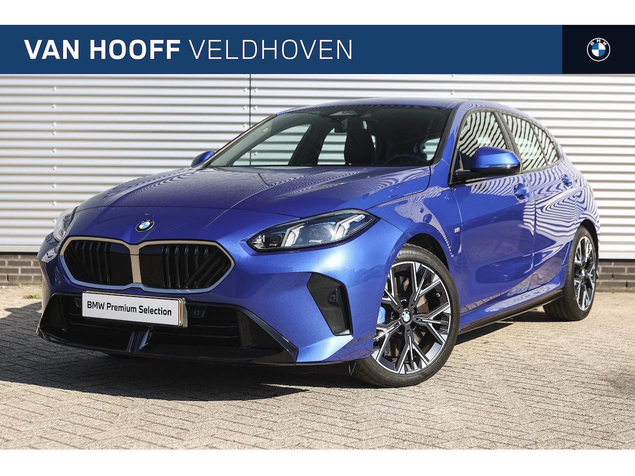 BMW 1-serie - 120 M Sport automaat / Sportstoelen / Achteruitrijcamera / Adaptieve LED / M Adaptief onde - AutoWereld.nl