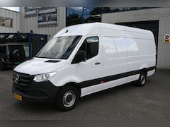 Mercedes-Benz Sprinter - 317 CDI L3H2 3500 KG trekhaak, Geveerde stoel, MBUX met camera