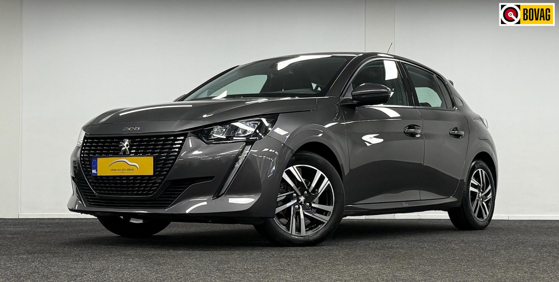 Peugeot 208 - 1.2 PureTech Blue Lease Allure*DealerOh*Navi*Carplay*Xenon - AutoWereld.nl