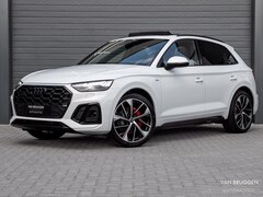 Audi Q5 - 50 TFSI e S-Line Pano Luchtv Trekhaak RS-Stoelen 21" Head-Up Sfeer