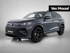Volkswagen Tiguan - 1.5 eHybrid R-Line Edition 272 PK | Trekhaak | Black style | Voorruitverwarming | Apple ca