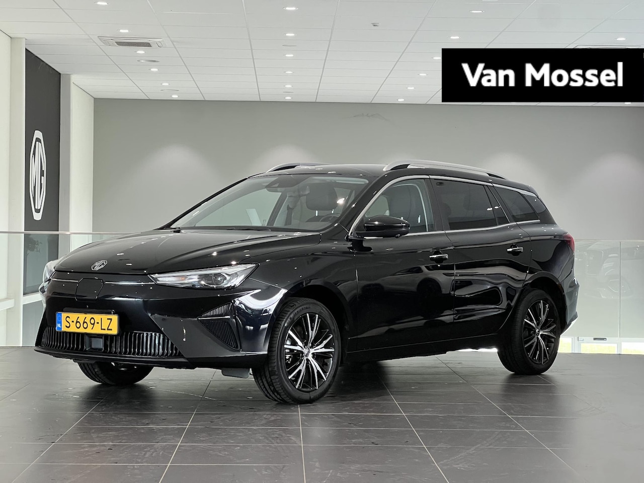 MG 5 - MG5 Long Range Luxury 61 kWh MG 5 Long Range Luxury 61 kWh - AutoWereld.nl