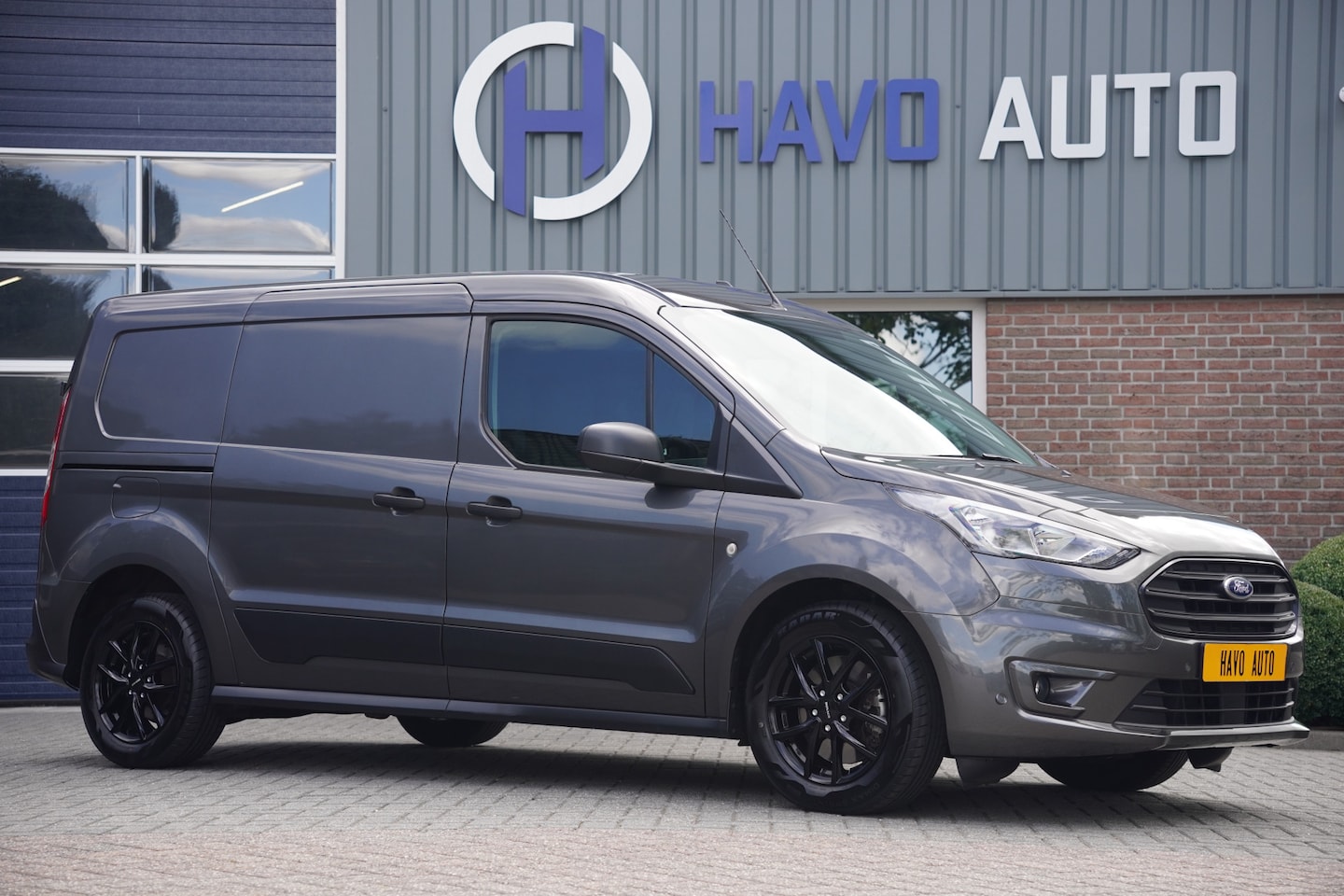 Ford Transit Connect - 1.0 Benzine L2 Trend, AIRCO, 3-ZITS, BTW-BPM-VRIJ - AutoWereld.nl