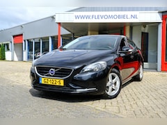 Volvo V40 - 2.0 D2 120pk Momentum Business Navi|Clima|LMV