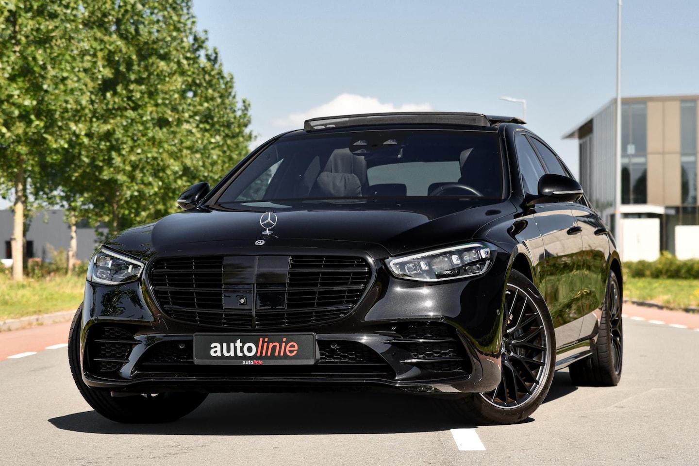 Mercedes-Benz S-klasse - 450 e AMG Line. Nappaleder, 4W sturing, Massage, Koeling, Pano, Softclose, HUD, 360, Burm, - AutoWereld.nl